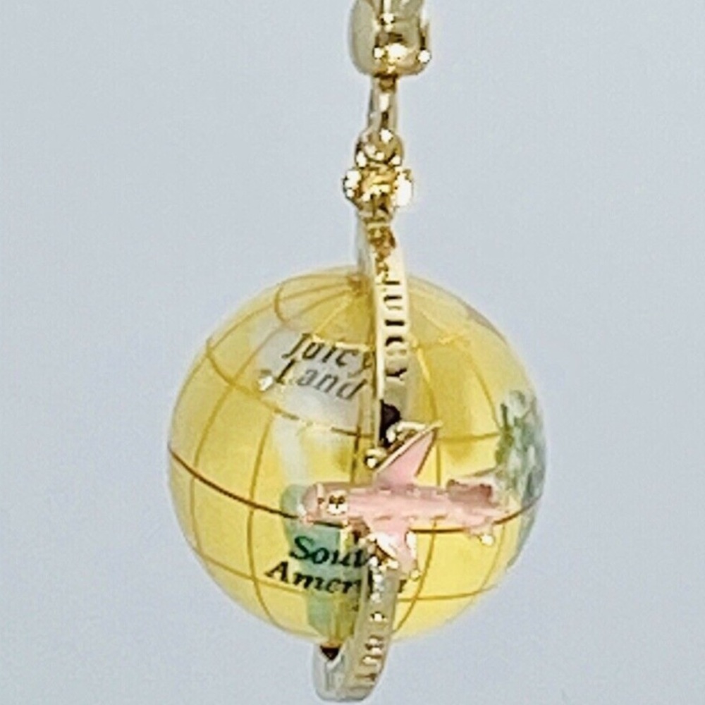 RARE ✈️🌎 Juicy Couture WORLD TRAVELER 🧳 GLOBE 🌍 travel ball earth Charm! 🌏✈️